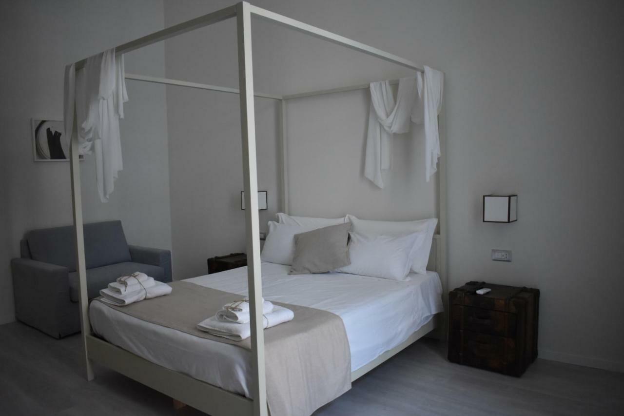 Bed and Breakfast Gatto Bianco Duchessa Bari Exterior foto